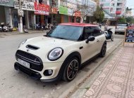 Mini Cooper S 2016 - Cần bán gấp Mini Cooper S 3 cửa sản xuất 2016, màu trắng giá 4 tỷ tại Hà Tĩnh