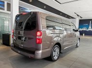 Peugeot Traveller 2021 - Hỗ trợ trả góp 80% - Nâu, đen giao ngay - Giảm 30 triệu + Tặng 01 năm bảo hiểm giá 1 tỷ 599 tr tại Bình Dương