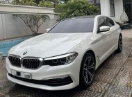 BMW 520i 2019 - Xe màu trắng giá 2 tỷ 19 tr tại Hà Nội