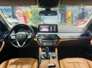 BMW 520i 2020 - Đã chạy 19 000 km giá 2 tỷ 200 tr tại Tp.HCM