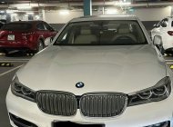 BMW 730Li 2015 - Xe màu trắng giá 2 tỷ 600 tr tại Tp.HCM