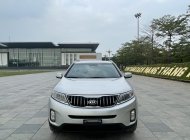 Kia Sorento 2017 - Xe màu bạc số tự động giá ưu đãi giá 655 triệu tại Vĩnh Phúc