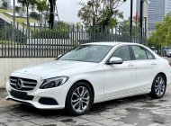 Mercedes-Benz C200 2016 - Cần bán xe trắng/kem - Xe cá nhân sử dụng biển số TP + hồ sơ giấy tờ đầy đủ + tặng thẻ chăm xe 1 năm giá 890 triệu tại Vĩnh Phúc