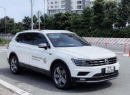 Volkswagen Tiguan Allspace 2021 - Bán xe Demo của hãng mới sử dụng 6 tháng giá 1 tỷ 400 tr tại Tp.HCM