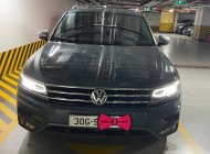 Volkswagen Tiguan 2020 - Đklđ 2021 giá 1 tỷ 579 tr tại Hà Nội
