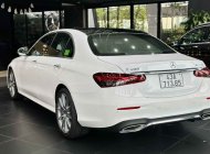 Mercedes-Benz E300 2022 - Xe đã ra biển nhưng chưa lăn bánh giá 2 tỷ 950 tr tại Quảng Ninh