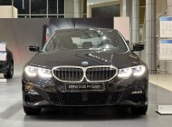 BMW 330i 2022 - Xe giao ngay với ưu đãi đầu năm, giảm tiền mặt và tặng phụ kiện full theo xe - LH ngay: Thuỳ Dương giá 1 tỷ 719 tr tại Tp.HCM
