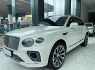 Bentley Bentayga 2022 - Siêu lướt, biển đẹp, xe mới 99.99% giá 16 tỷ 800 tr tại Hà Nội