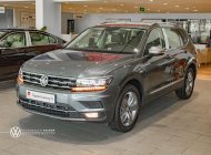 Volkswagen Tiguan 2022 - Giảm 100% phí trước bạ, tặng BHVC, tặng 5 năm bảo dưỡng miễn phí, góp 0% lãi suất giá 1 tỷ 929 tr tại Tp.HCM