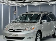 Toyota Sienna 2007 - Tên tư nhân uỷ quyền lần đầu giá 525 triệu tại Bình Dương