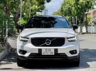 Volvo XC40 2020 - Màu trắng nội thất đen giá 1 tỷ 739 tr tại Hà Nội