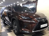 Lexus NX 300 2020 - Xe gia đình ít sử dụng còn thơm mùi xe mới giá 1 tỷ 980 tr tại Tp.HCM