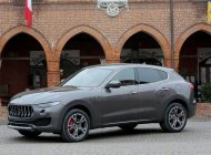 Maserati 2019 - Xe mới 100% màu xám bạc, màu bạc nội thất da bò hỗ trợ vay 65% giá 4 tỷ 950 tr tại Tp.HCM