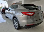 Maserati 2019 - Gía xe maserati levante 2019 xe mới 100 màu xám bạc, màu bạc nội thất đen hổ trợ vay 65% giá 4 tỷ 688 tr tại Tp.HCM