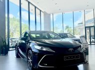 Toyota Camry 2023 - Nhiều ưu đãi chỉ có tại Toyota Bình Định giá 1 tỷ 105 tr tại Kon Tum