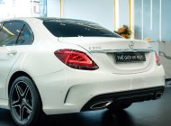 Mercedes-Benz C300 2021 - Màu trắng, siêu đẹp giá 1 tỷ 899 tr tại Hà Nội