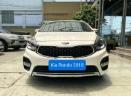 Kia Rondo 2018 - Màu trắng, mới chạy 3 vạn km giá 508 triệu tại Hà Nội