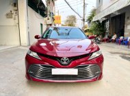 Toyota Camry 2019 - Màu đỏ, nhập khẩu nguyên chiếc giá 965 triệu tại Tp.HCM
