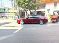 Toyota Camry 2019 - Cần bán xe đỏ, xe cá nhân, đăng ký cuối 2019 giá 999 triệu tại Tp.HCM