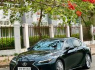 Lexus IS 300 2021 - Bản Luxury model 2022 giá 1 tỷ 990 tr tại Tp.HCM