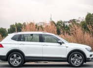 Volkswagen Tiguan 2021 - Xe 7 chỗ, nhập khẩu - Khuyến mãi lên đến 300 triệu giá 1 tỷ 499 tr tại Tp.HCM