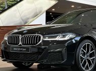 BMW 520i 2022 - Đủ màu, giao ngay, ưu đãi mấy trăm triệu ngay, liên hệ em Dương giá 2 tỷ 299 tr tại Tp.HCM