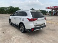 Mitsubishi Outlander 2018 - Bán xe Outlander sx 2018 bản premium 2.4 hai cầu giá 655 triệu tại Hà Nội