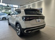 Volkswagen T-Cross 2023 -  Nhập khẩu nguyên chiếc, tặng phí trước bạ, voucher phụ kiện 200 triệu + 0% lãi suất giá 929 triệu tại Tp.HCM
