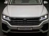 Volkswagen Touareg 2023 - Volkswagen Touareg Luxury 2023 giá 3 tỷ 499 tr tại Tp.HCM