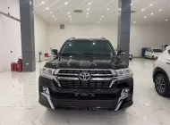 Toyota Land Cruiser 4.6 v8 2016 - Bán Toyota Land Cruiser 4.6 V8, màu đen, sản xuất 2016, xe cực đẹp. giá 3 tỷ 150 tr tại Hà Nội