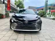 Toyota Camry 2.0G 2019 - Cần bán xe Toyota Camry 2.0G đời 2019, màu đen, nhập khẩu chính hãng giá 805 triệu tại Hà Nội