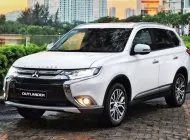 Mitsubishi Outlander 2016 - Chính Chủ Cần Bán Xe Mitsubishi Outlander 2016, nhập khẩu Nhật Bản, CVT 2.0, màu trắng, 5 chỗ. giá 450 triệu tại Lâm Đồng