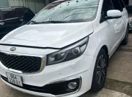 Kia Sedona 2016 - Chính chủ bán xe KIA SEDONA sản xuất năm 2016 giá 580 triệu tại Đắk Lắk