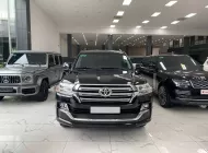 Toyota Land Cruiser 4.6 V8 2019 - Bán Toyota Land Cruiser 4.6 V8, sản xuất 2019, lăn bánh hơn 6 vạn Km. giá 3 tỷ 860 tr tại Hà Nội