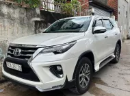 Toyota Fortuner 2017 - Chính chủ bán xe TOYOTA FORTUNER sản xuất năm 2017  giá 705 triệu tại Hà Nội