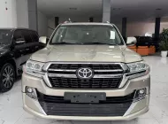 Toyota Land Cruiser 4.6 V8 2016 - Bán Toyota Land Cruiser 4.6 V8 2016, màu vàng cát cực đẹp. giá 2 tỷ 730 tr tại Hà Nội