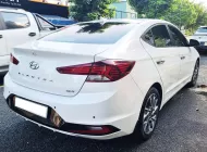 Hyundai Elantra 2021 - Hyundai Elantra 2021 2.0 AT - 6600 km giá 545 triệu tại Tp.HCM