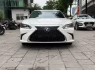 Lexus ES 250 2020 - Bán Lexus ES250 Model 2020, 1 chủ, xe siêu mới.. giá 1 tỷ 690 tr tại Hà Nội
