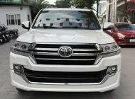 Toyota Land Cruiser 5.7 nhập Mỹ 2016 - Toyota Land Cruiser 5.7 nhập Mỹ, sản xuất 2016. Xe siêu đẹp. giá 4 tỷ 600 tr tại Hà Nội