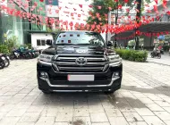 Toyota Land Cruiser VX 2020 - 𝐓𝐨𝐲𝐨𝐭𝐚 𝐋𝐚𝐧𝐝 𝐂𝐫𝐮𝐢𝐬𝐞𝐫 𝐋𝐂𝟐𝟎𝟎 𝐒𝐚̉𝐧 𝐗𝐮𝐚̂́𝐭 𝟐𝟎𝟐𝟎 một chủ Cty có VAT giá 4 tỷ 100 tr tại Hà Nội