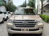 Toyota Land Cruiser 4.6 V8 2016 - Bán Toyota Land Cruiser 4.6 V8 sản xuất 2016, 1 chủ, full lịch sử hãng giá 2 tỷ 880 tr tại Hà Nội