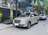 Toyota Innova 2.0E 2016 - Cần bán Toyota Innova 2.0E xịn đời 2016 giá 235 triệu tại Hà Nội
