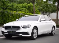 Mercedes-Benz E200 Exclusive 2022 - Bán Mercedes Exclusive sản xuất 2022, màu trắng/nội thất nâu siêu lướt giá tốt giá 1 tỷ 699 tr tại Hà Nội
