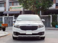 Kia Sedona 2016 - Sedona sản xuất 2016, màu trắng sang trọng đang tìm chủ nhân mới. giá 555 triệu tại Tp.HCM