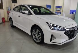 Bán ô tô Hyundai Elantra đời 2022, màu trắng giá 525 triệu tại Đà Nẵng