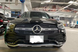 Bán xe Mercedes-Benz GLC300 4Matic sản xuất 2021, màu đen, nội thất đen giá 2 tỷ 410 tr tại Hà Nội