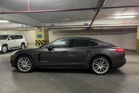 Porsche Panamera 2017 - Màu xám, nhập khẩu nguyên chiếc giá 5 tỷ 200 tr tại Hà Nội