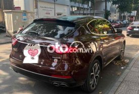 Maserati Bán gấp xe   2018 - Bán gấp xe maserati levante giá 4 tỷ tại Tp.HCM