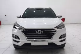 Hyundai Tucson 2.0 ATH 2020 - Cần bán lại xe Hyundai Tucson 2.0 ATH đời 2020, màu trắng, xe gia đình chuẩn km giá 720 triệu tại Hà Nội