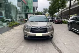 Toyota Highlander 2.7 LE 2015 - Bán Toyota Highlander LE 2.7 nhập Mỹ, sản xuất 2015, xe cực mới. giá 1 tỷ 80 tr tại Hà Nội